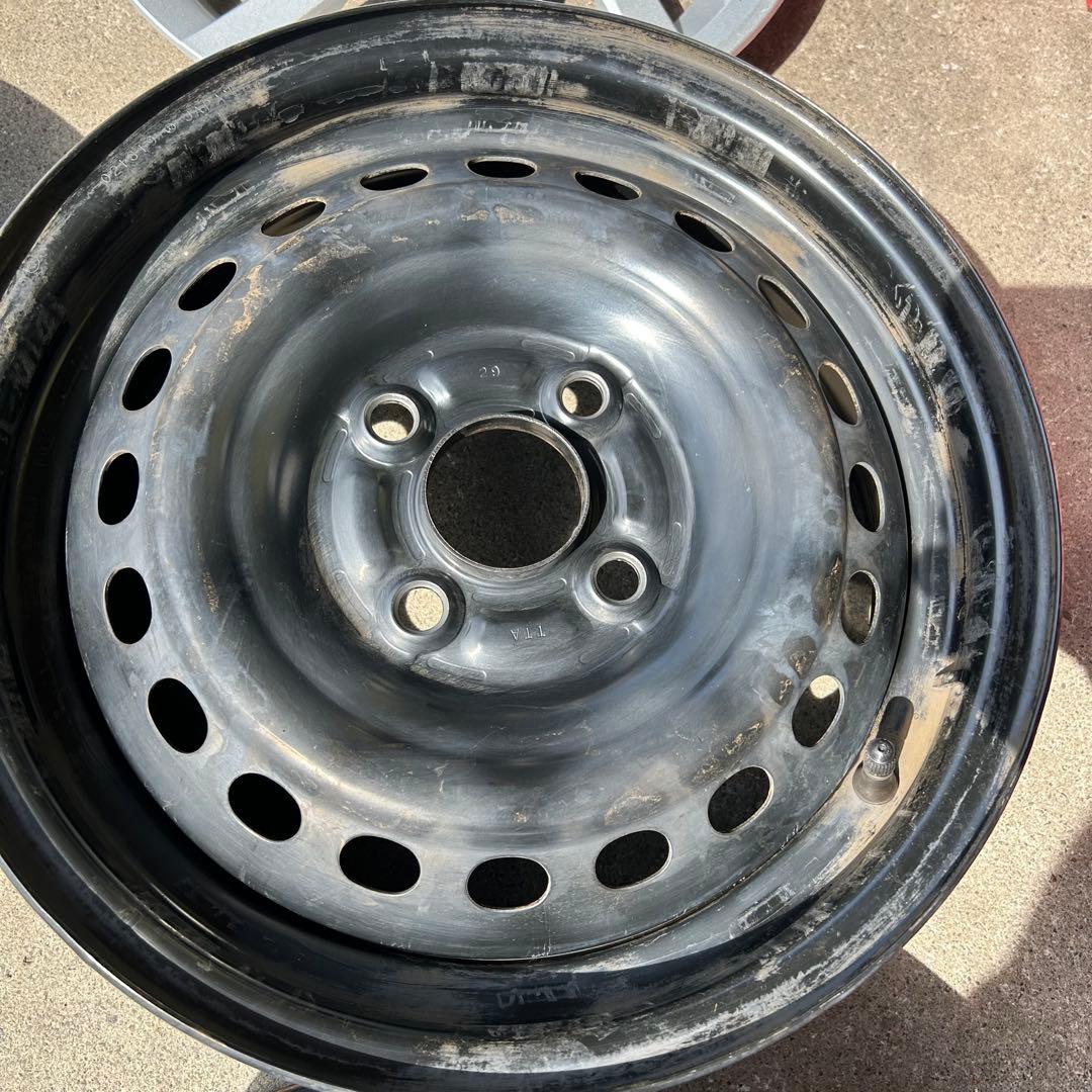 中古ホイール　ホンダN-BOX純正14インチスチール　14X4.5キャップ付