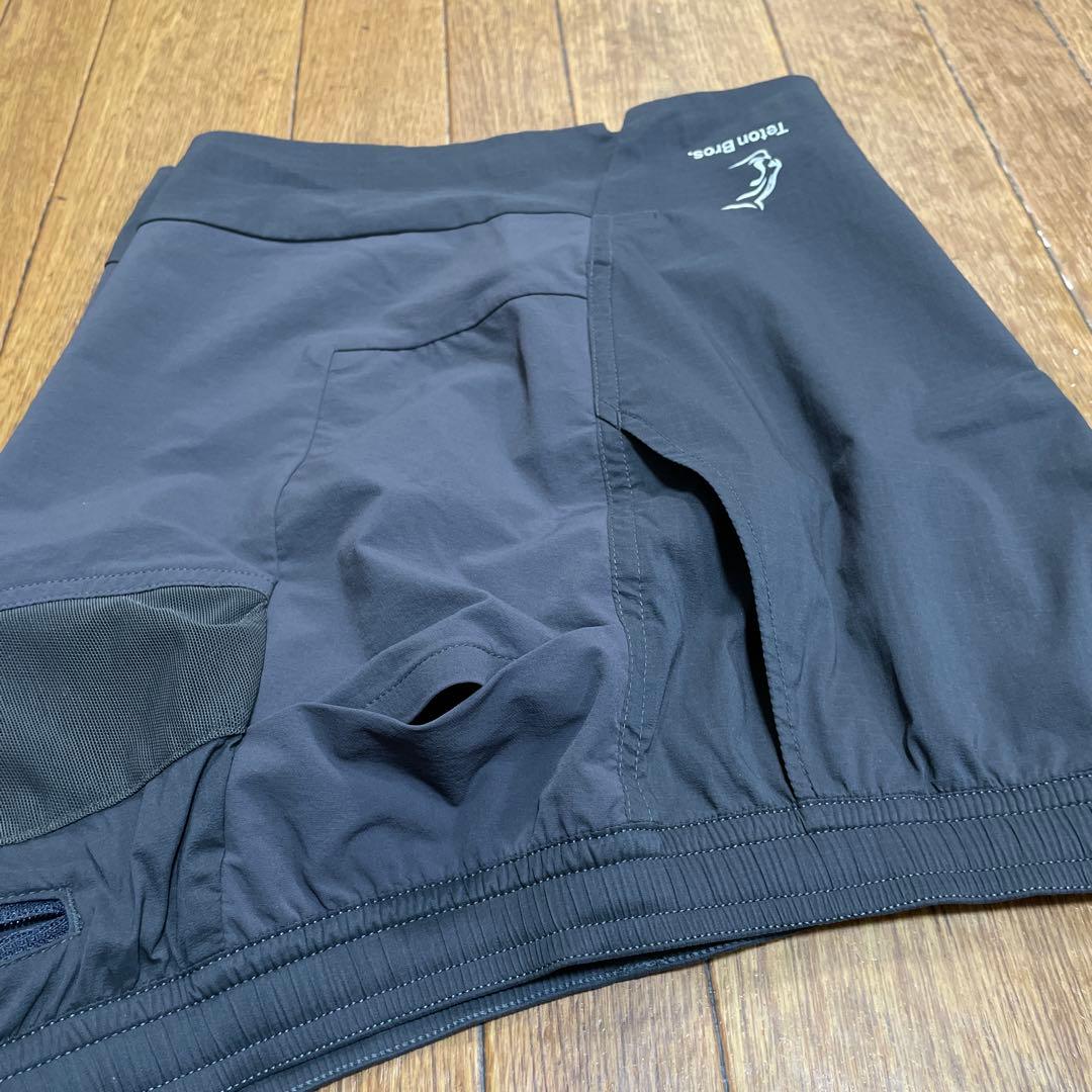 ティートンブロスメンズＭハイブリッドショーツトレイルランニングトレラン登山ハイク