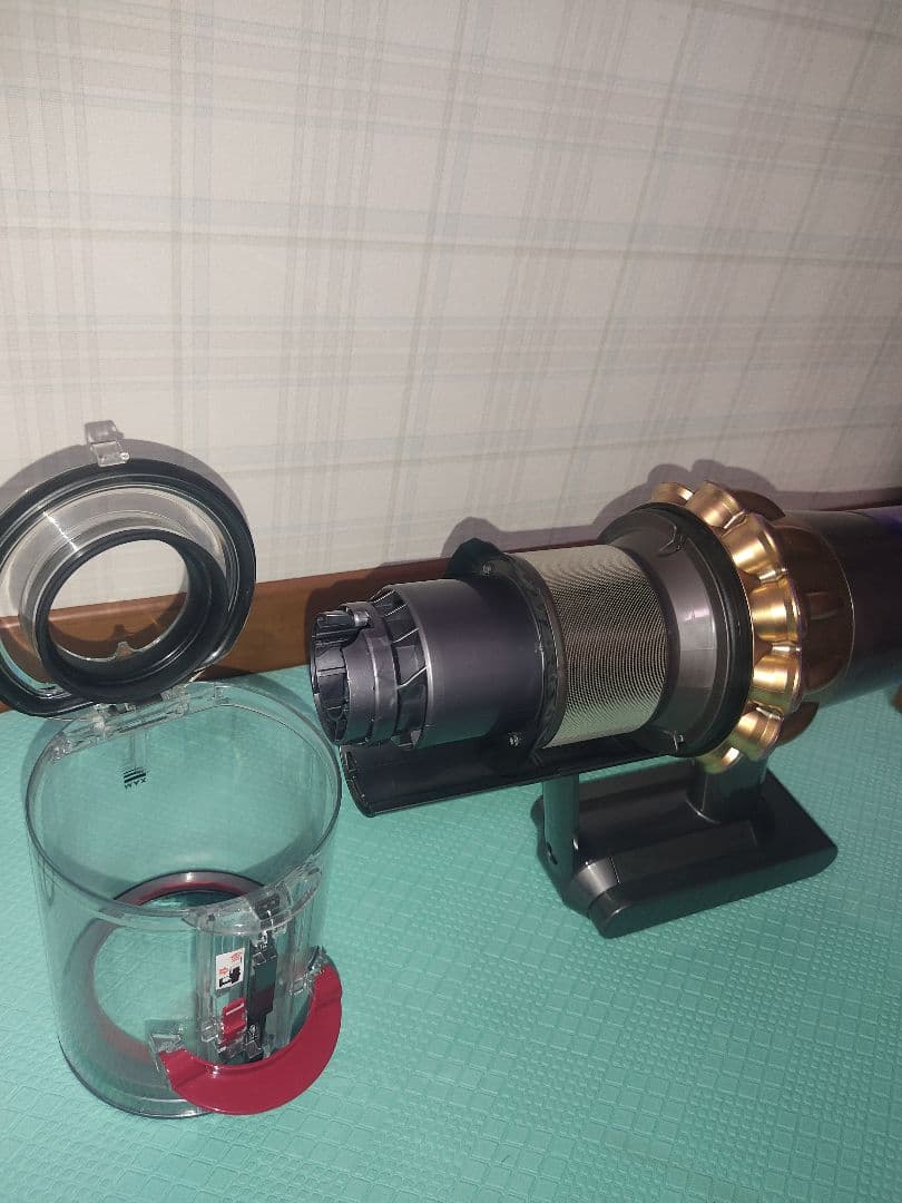 ダイソンコードレス掃除機V11-SV14本体