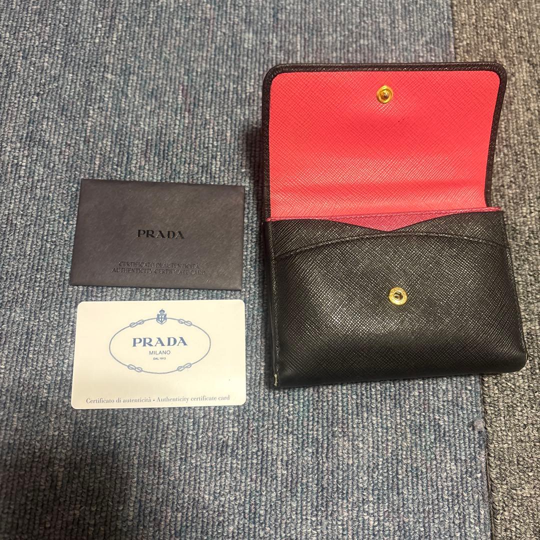 M*K様 新品12万円PRADA3折り財布 完売品 激レア