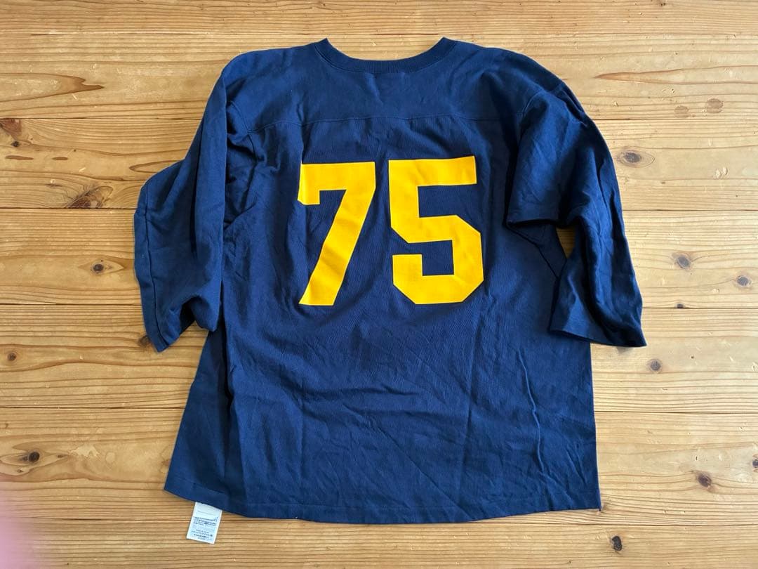 チャンピオン　フットボールT UCLA usma リバース