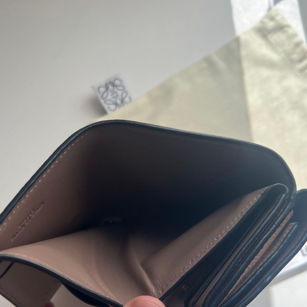 180 極上美品 LOEWE ロエベ 3つ折り財布