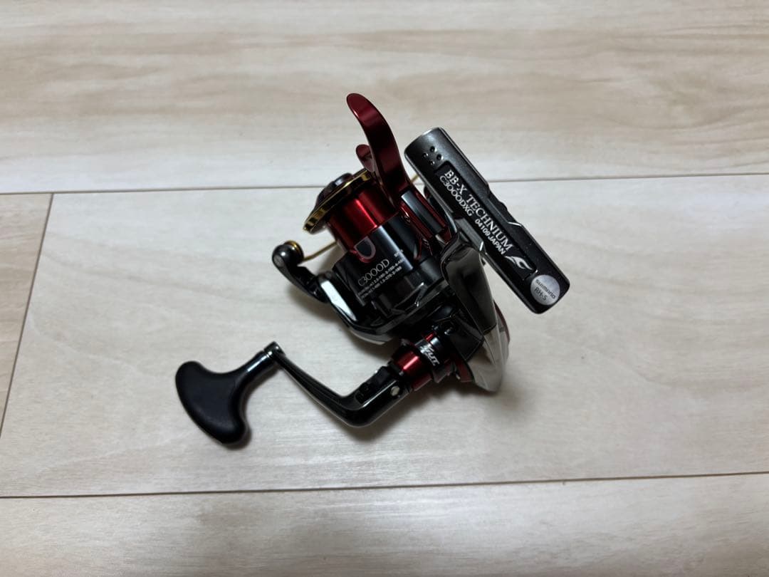 シマノ19BBX テクニウム ファイアブラッドC3000DXG S 左ハンドル