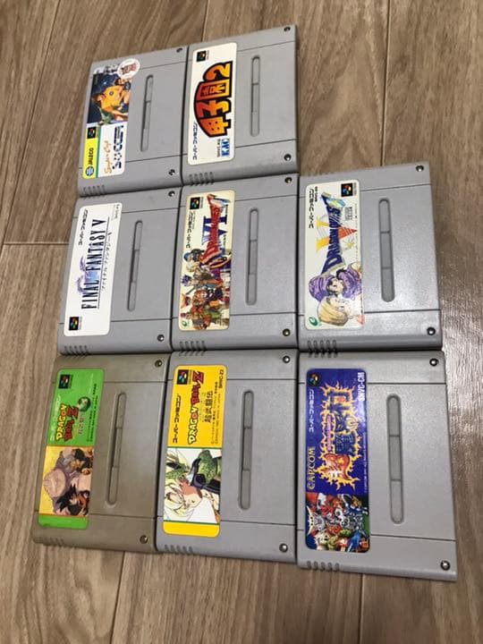 スーパーファミコン本体 ソフト8本 専用ケース付き