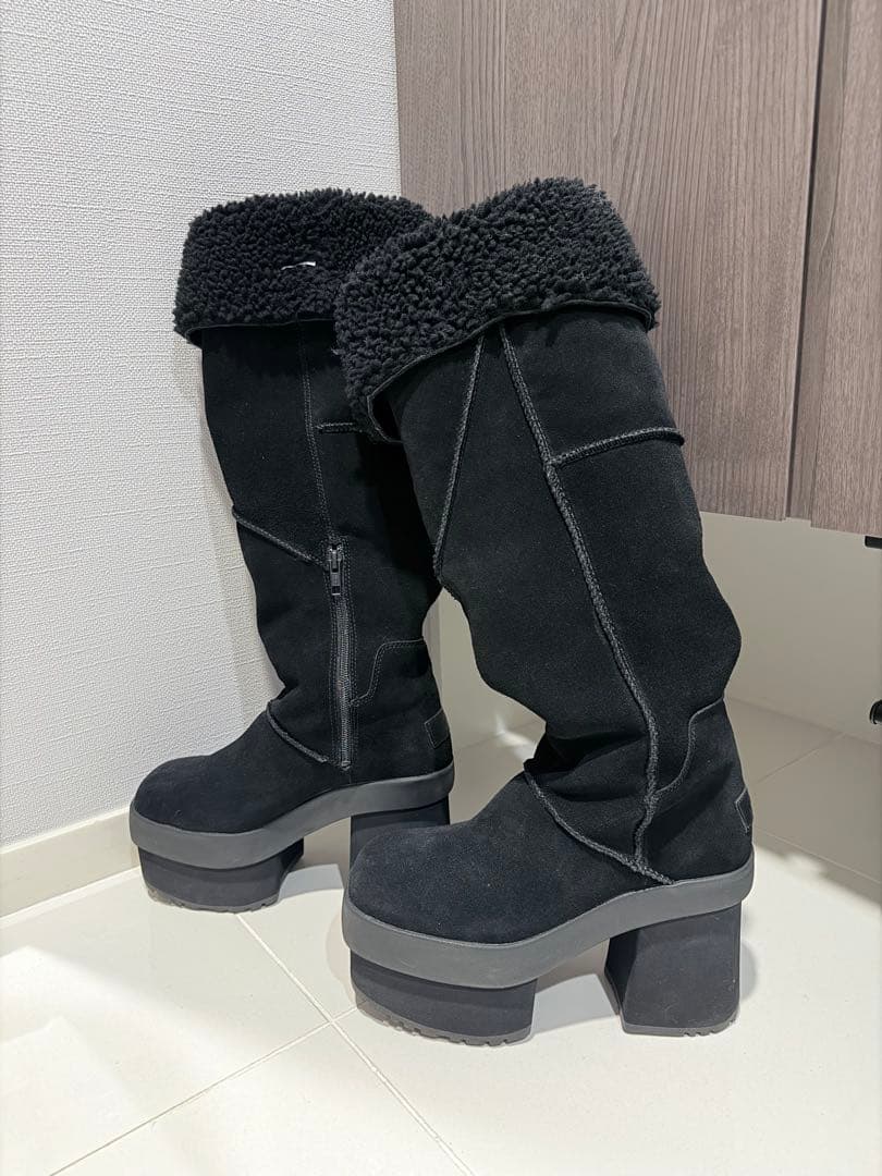 UGG ムートンロングブーツ