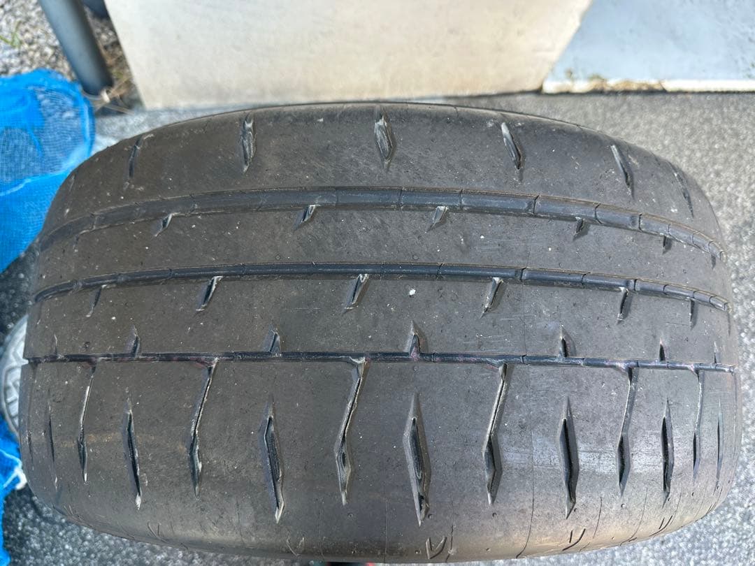 RE-71RS 245/35R19 1本