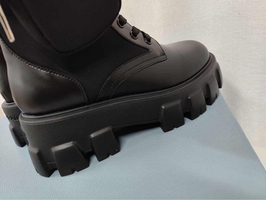 PRADA モノリス ブーツ 23.5黒
