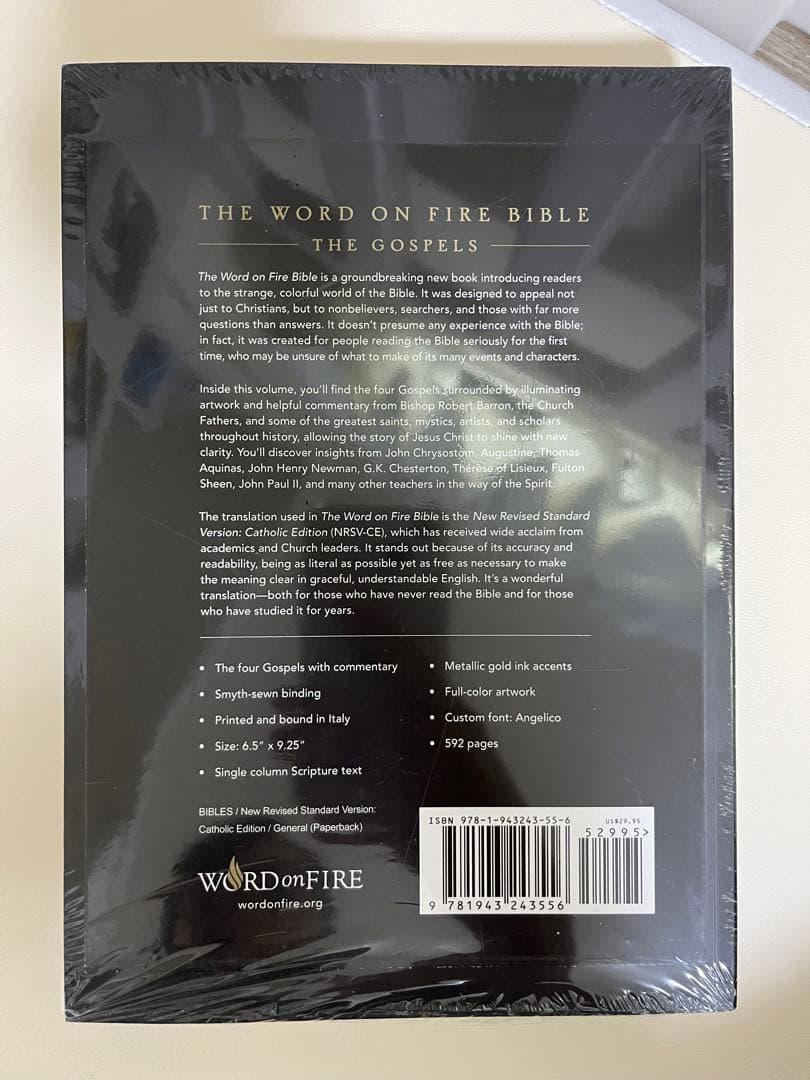 The Word on Fire Bible 聖書　英語　本