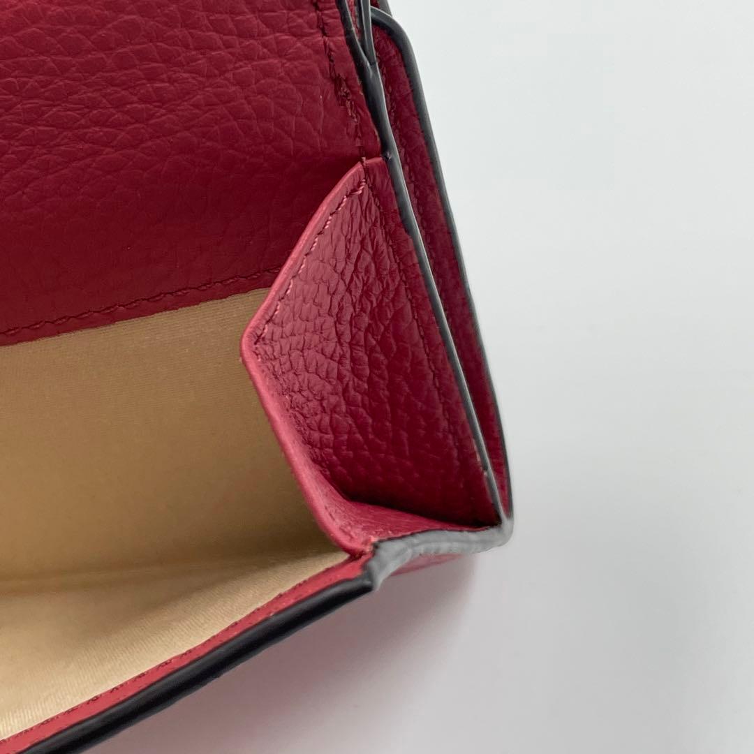 未使用✨ Chloe 三つ折り財布　コンパクトウォレット　財布　レザー　赤