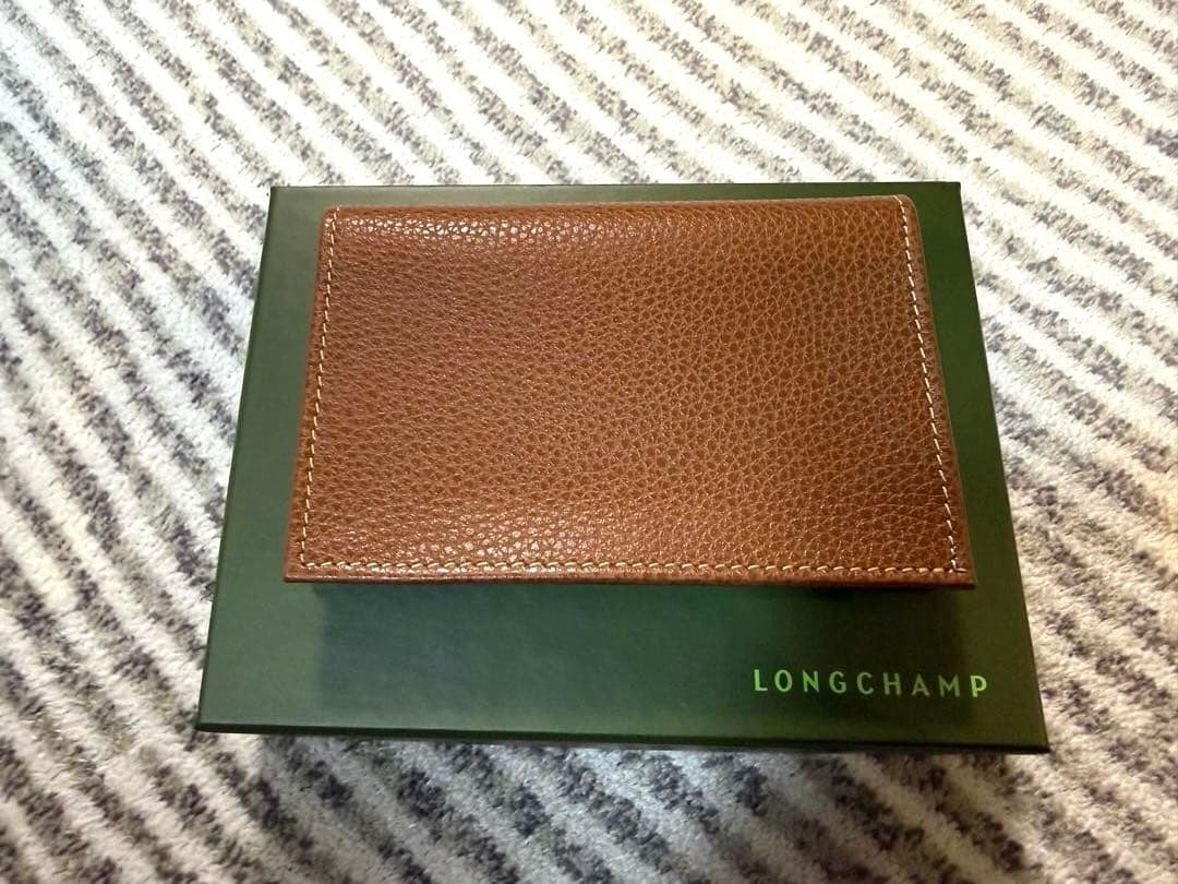【新品 未使用】LONGCHAMPロンシャンのカードケース(名刺入れ)