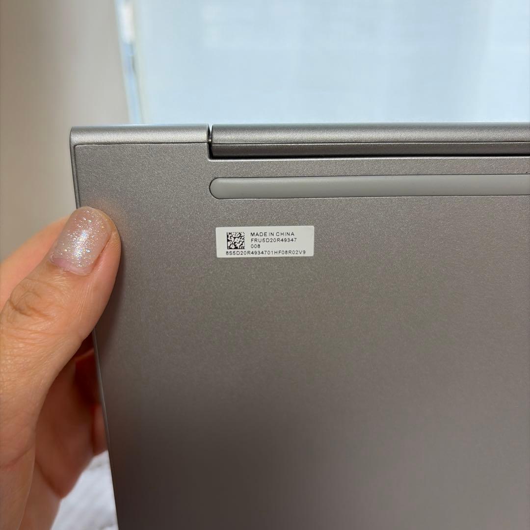 Lenovo IdeaPad D330ノートパソコン　Windows