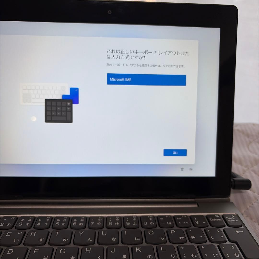 Lenovo IdeaPad D330ノートパソコン　Windows