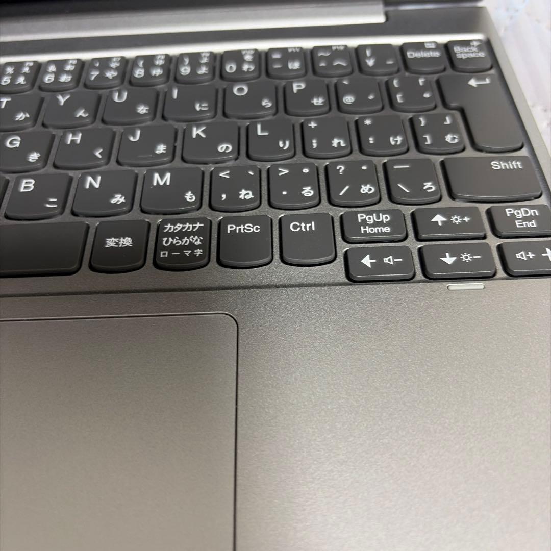Lenovo IdeaPad D330ノートパソコン　Windows