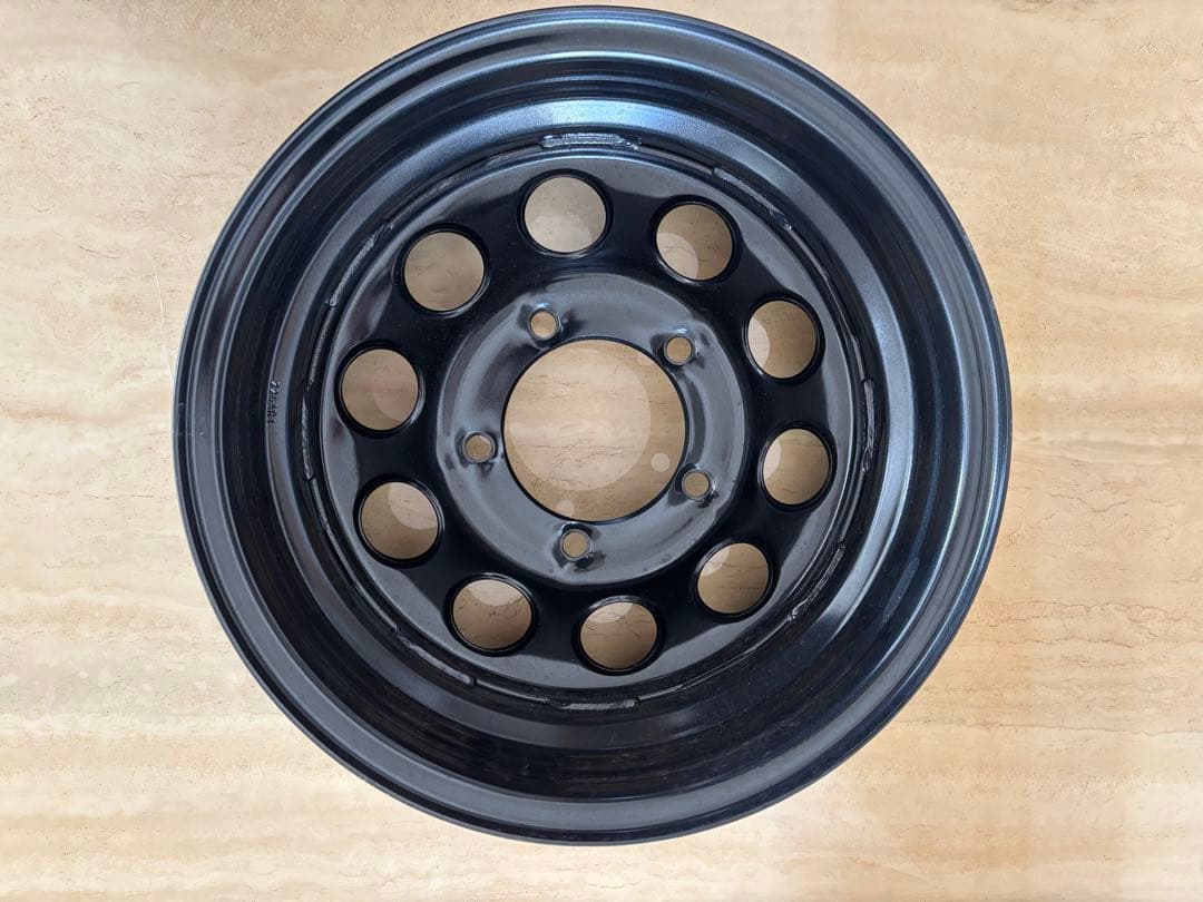 ジムニーノマド 新車外し純正スチールホイール