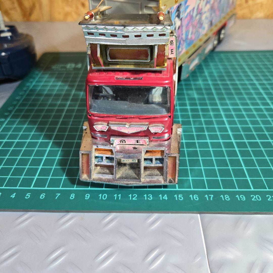 スカイネット製デコトラトレーラーラジコン帝王