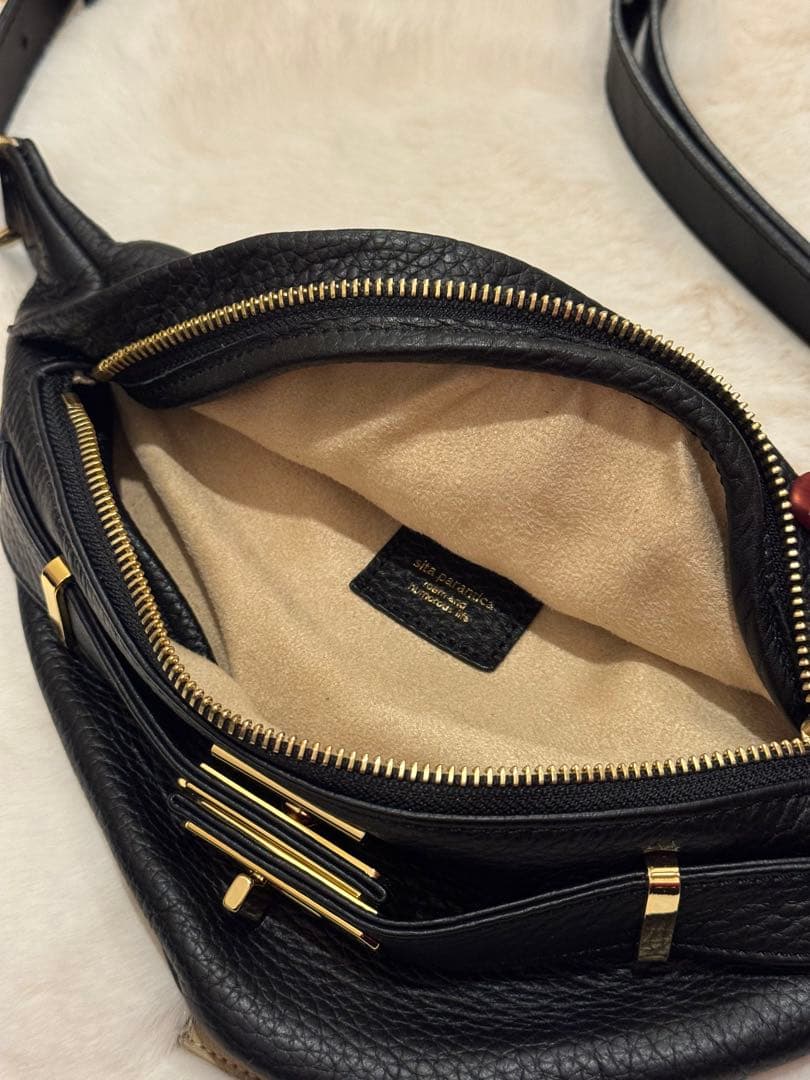 【美品】 SITA PARANTICA ボディバッグ ターンロック ブラック
