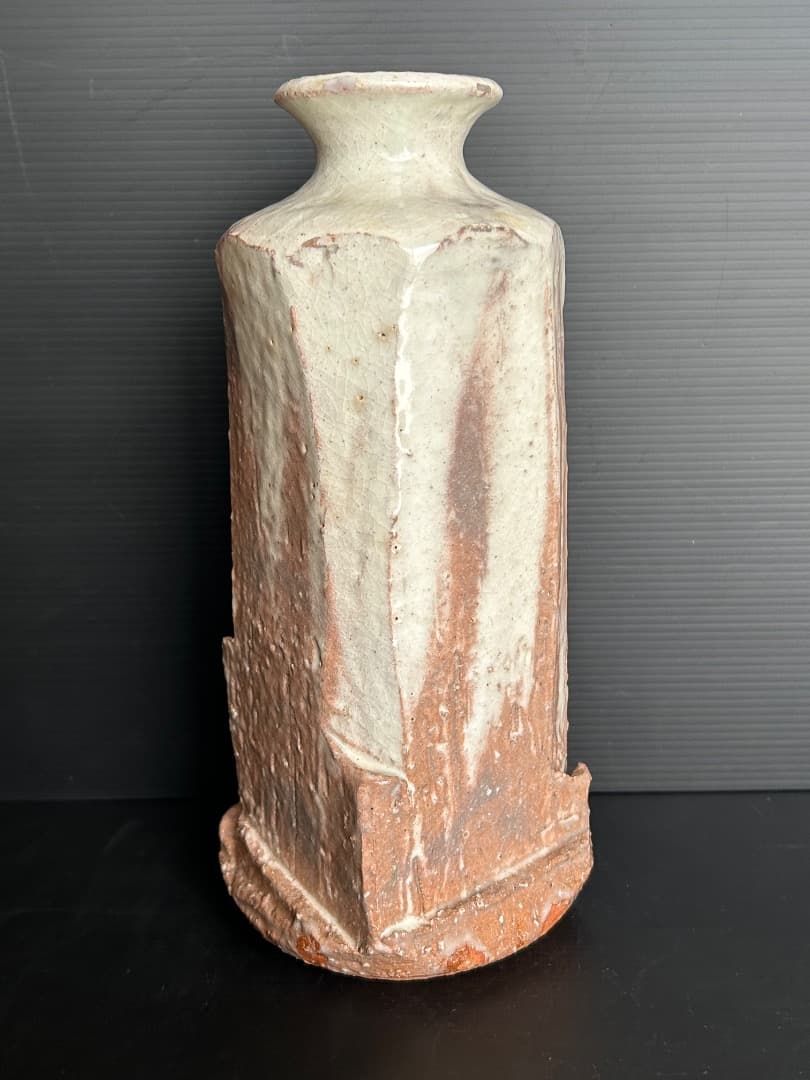 萩焼 花瓶　(厚東建信 作)
