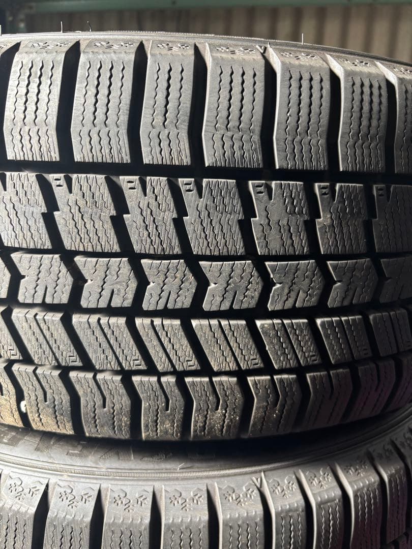 も*ん様 235/50/R18 GOODYEAR