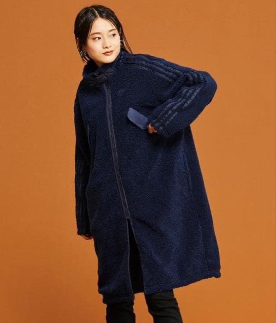 美品✨【価格 25,300円】adidas リバーシブル フリースジャケット