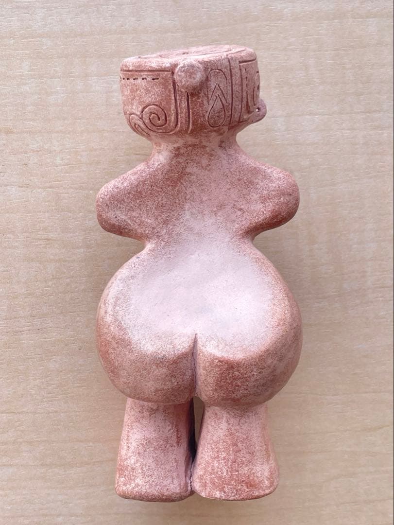 縄文のビーナス②土偶 ハンドメイドメイドレプリカ　ヒビありのため少しお安く