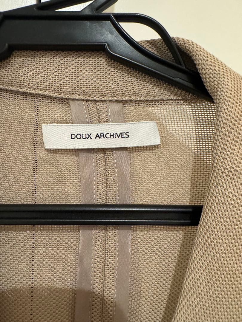 Doux Archives ベージュ メッシュテーラードダブルジャケット