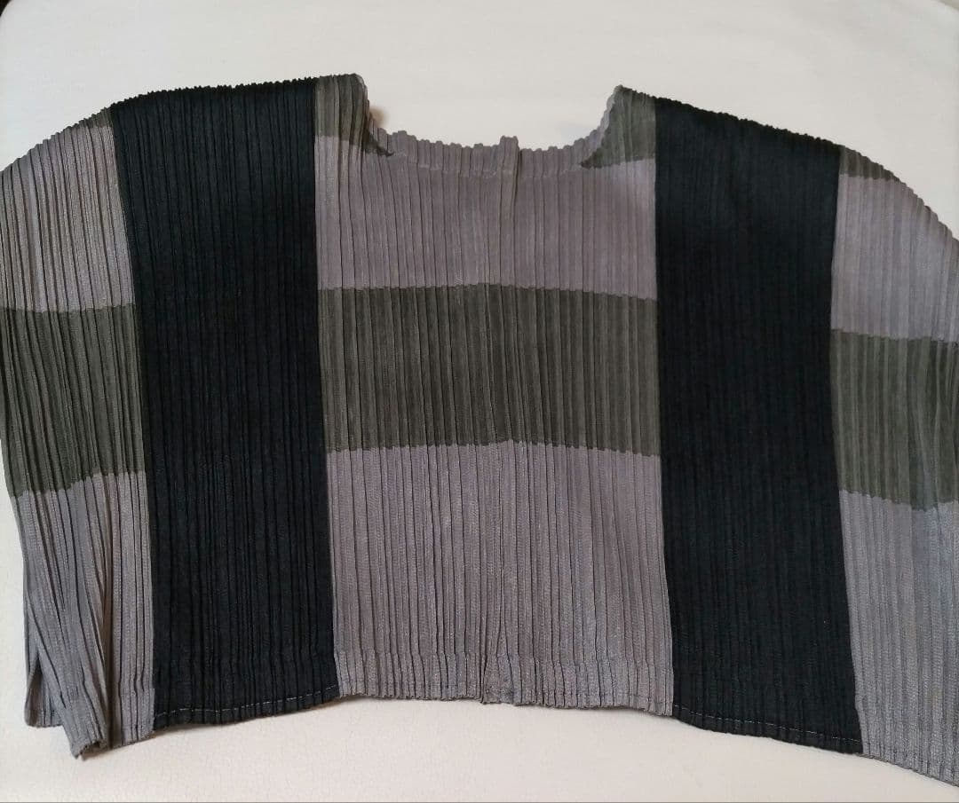 PLEATS PLEASE プリーツカーディガン 半袖 ミヤケイッセイ ボレロ