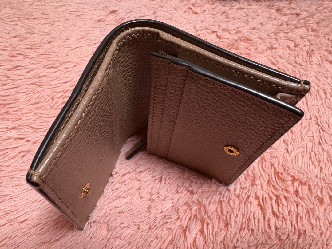 GUCCI 財布　ピンク　GGマーモント　二つ折り　スプリーム