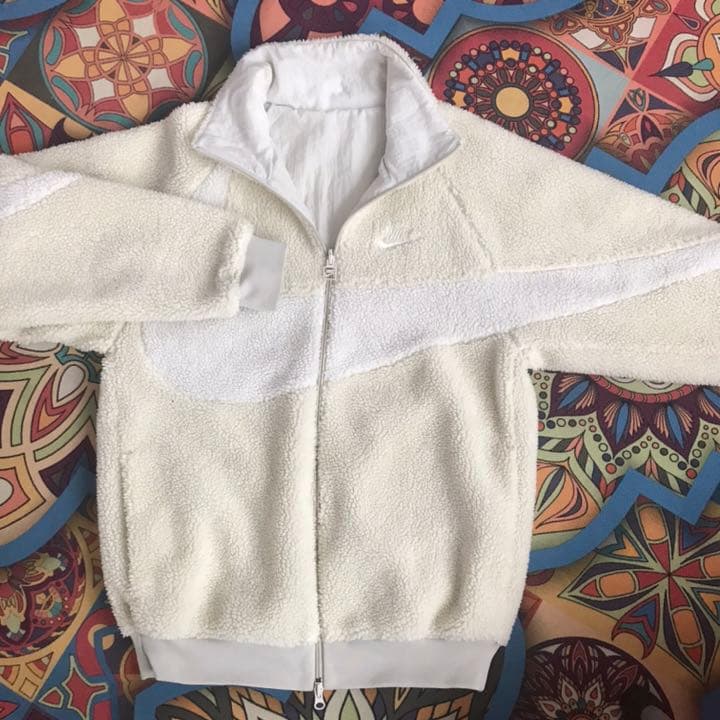 値下げ！美品NIKEナイキボアジャケットSサイズ