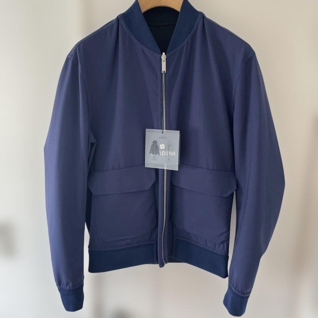 【未使用、値下げ】LARDINI ネイビー　ウール　ジャケット　ブルゾン