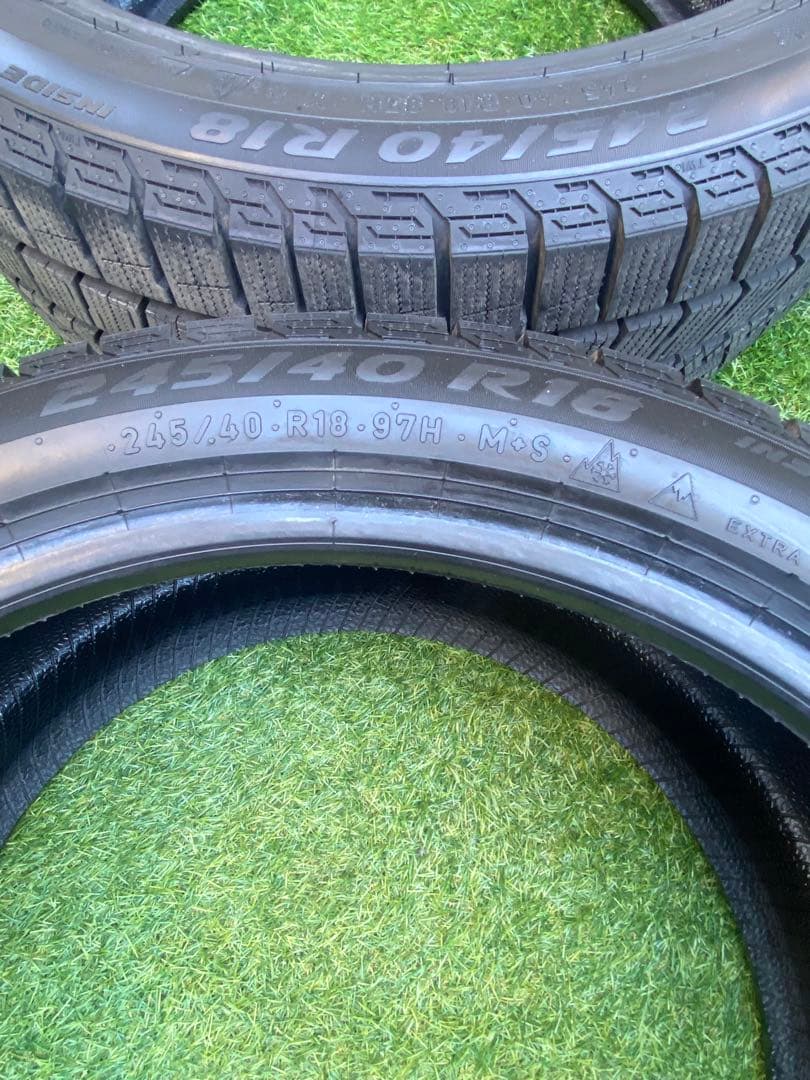 走行300㌔弱！ピレリ アイスゼロアシンメトリコ 245/40R18