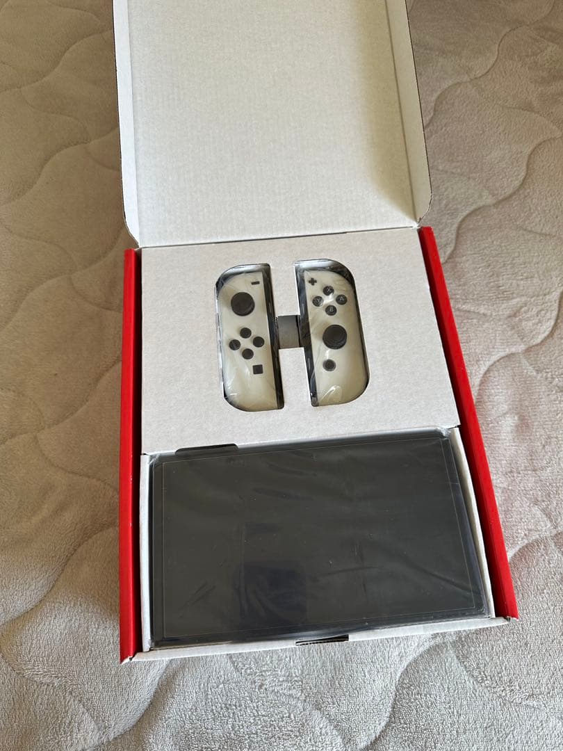 Nintendo Switch 有機EL モデル本体　付属品完備　美品 おまけ付