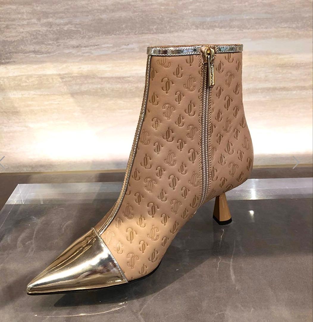 【新品】JIMMY CHOO モノグラムショートブーツ ブーティ ベージュ