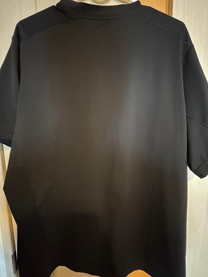 ARC'TERYX コーマック 半袖Tシャツ ブラック