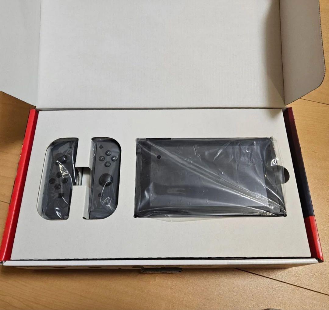 ★美品★バッテリー強化版　任天堂Switch 本体