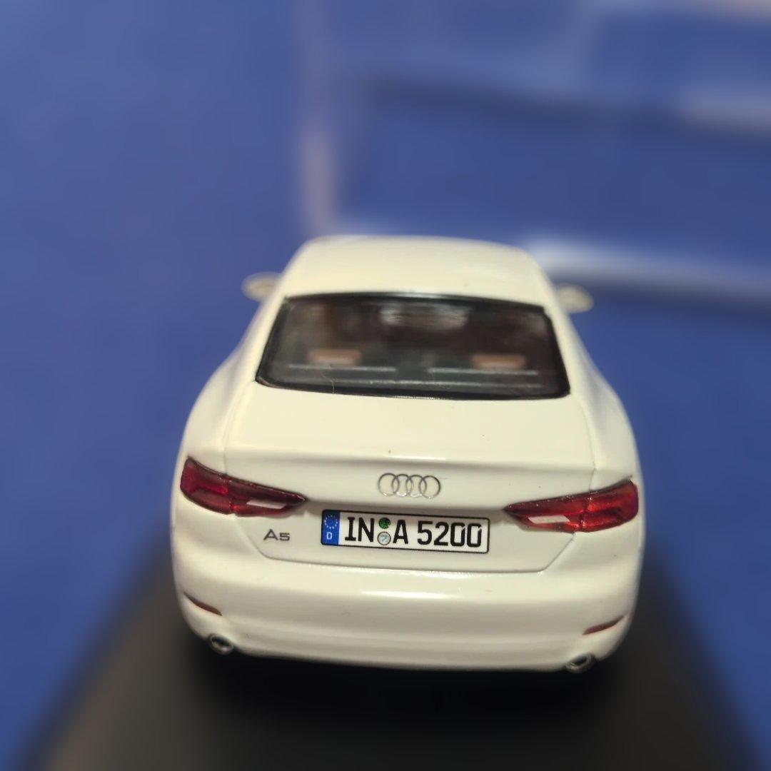 Audi A5 クーペ 1/43