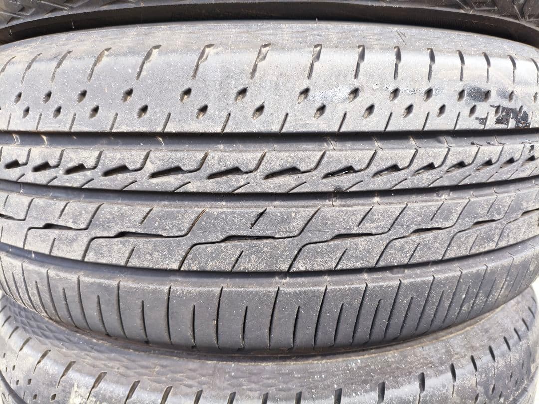 ブリヂストン BS 225/55R18 REGNO GR-XIII 4本セット