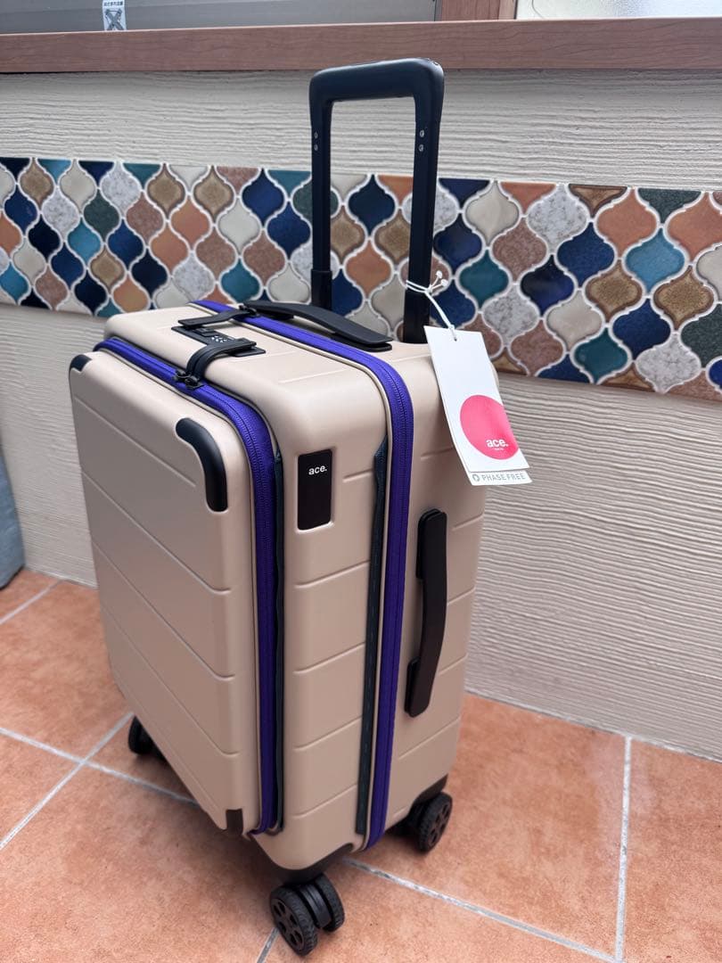 新品ace.TOKYO フロントオープン 軽量 32L テオフィールド機内