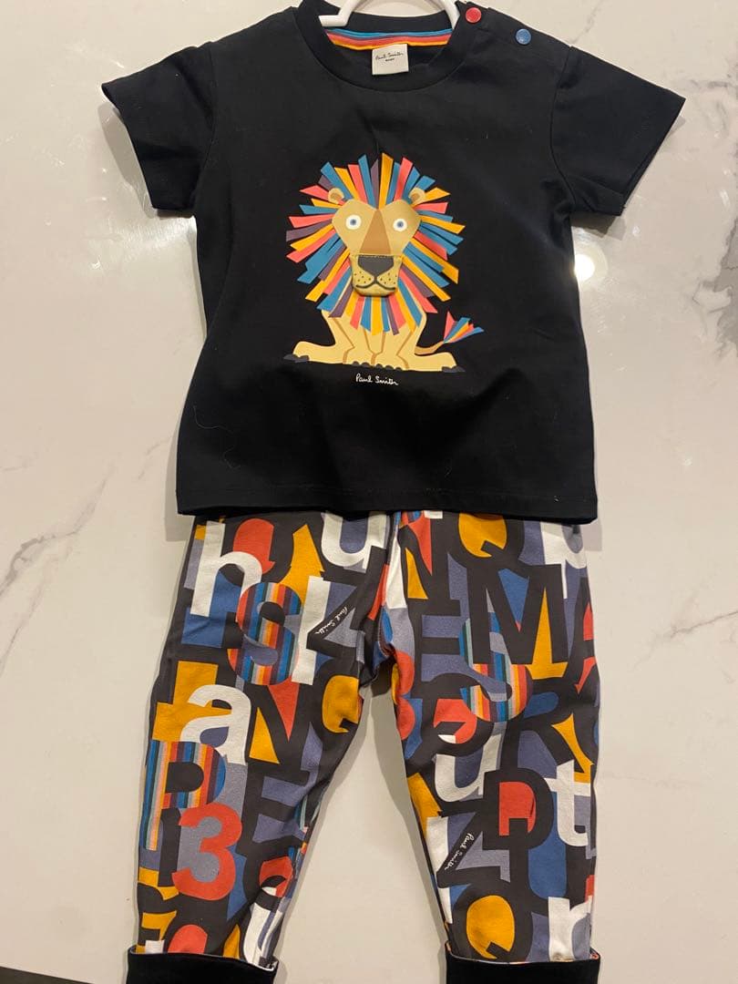 新品タグ付き　ポールスミスキッズ　ライオンギミックＴシャツ　セットアップ