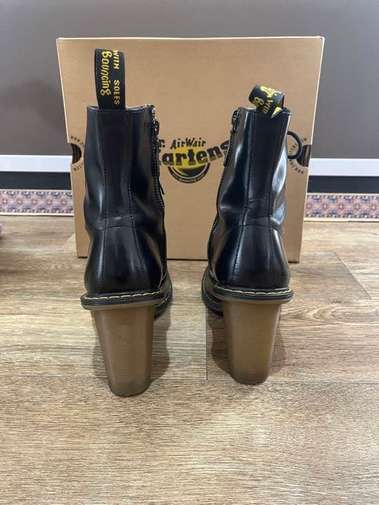 Dr.Martens SHDIE ドクターマーチン　Dr.マーチン　ブーツ