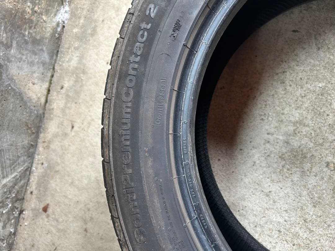 225/50R17コンチネンタル4本セット　レヴォーグ、ゴルフなど ①