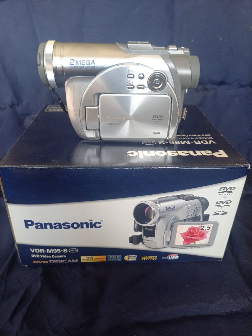 Panasonic VDR-M95 DVDビデオカメラ 中古/付属品完備/箱あり