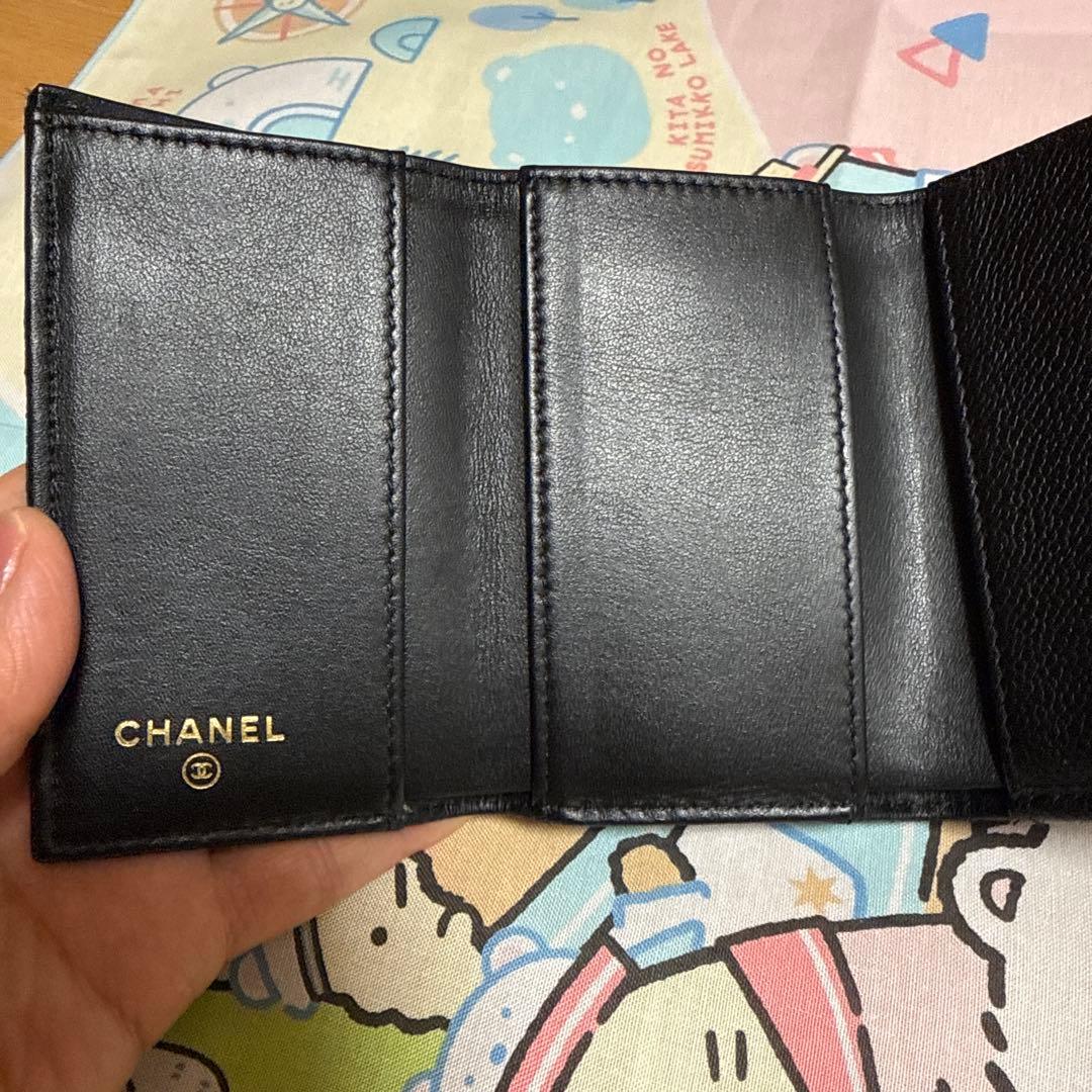 BOY CHANEL ボーイシャネル　キャビアスキン財布
