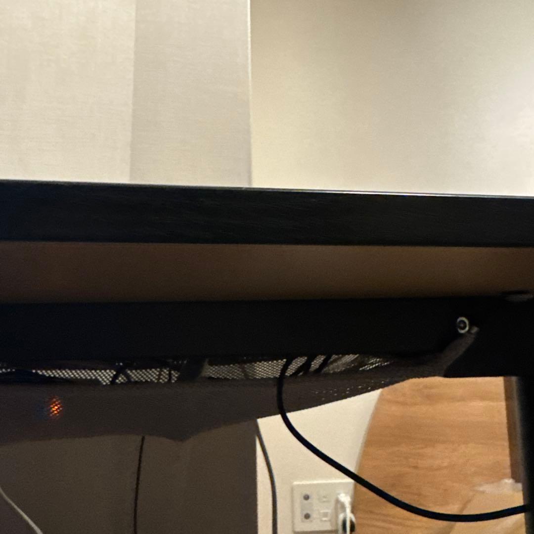 IKEA BEKANT自動昇降　L字型デスク 黒