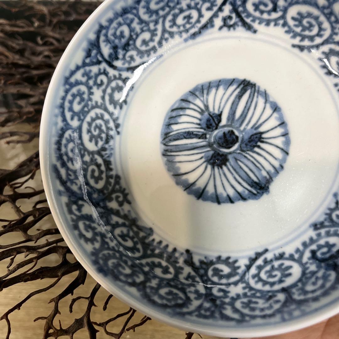 骨董　古伊万里　染付　タコ唐草　見込銀杏　渦福　膾皿　中鉢　13.5センチ１客②