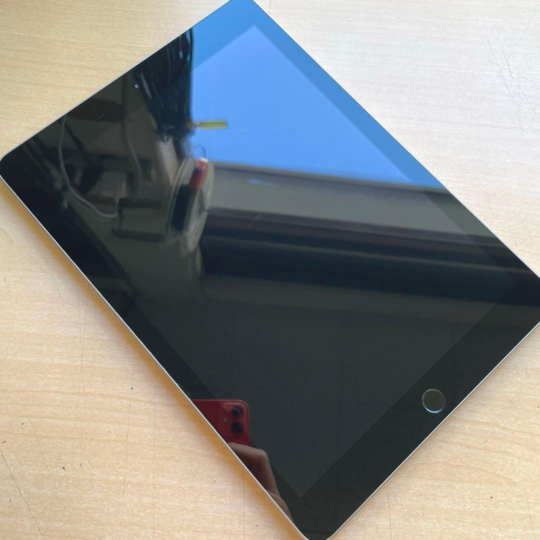 iPad 第6世代　A1893　Wi-Fi スペースグレイ　32GB 美品