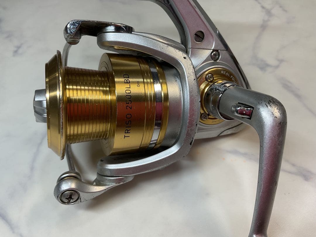 H*)様 DAIWA ダイワ GLOBERIDE 13トライソ 2500LBD