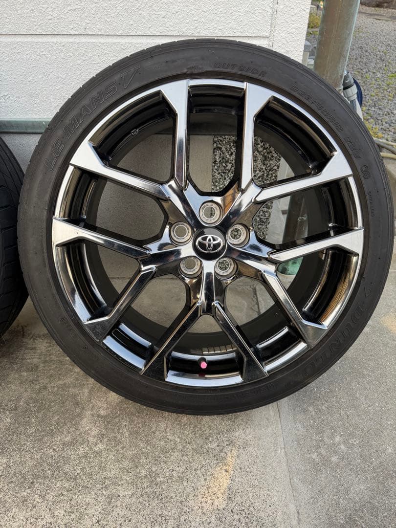 52プリウスPHV GRスポーツ純正18インチホイール タイヤ付き