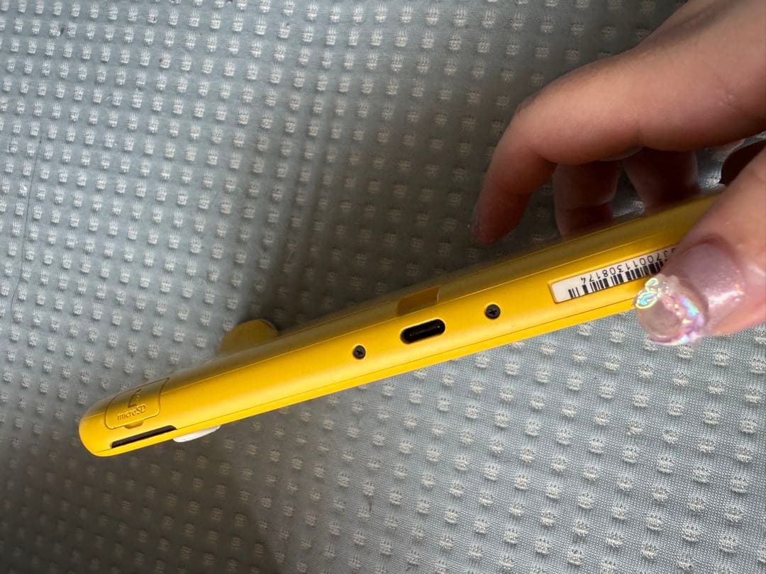 【ジャンク品】NintendoSwitchLiteイエロー本体SDカード付