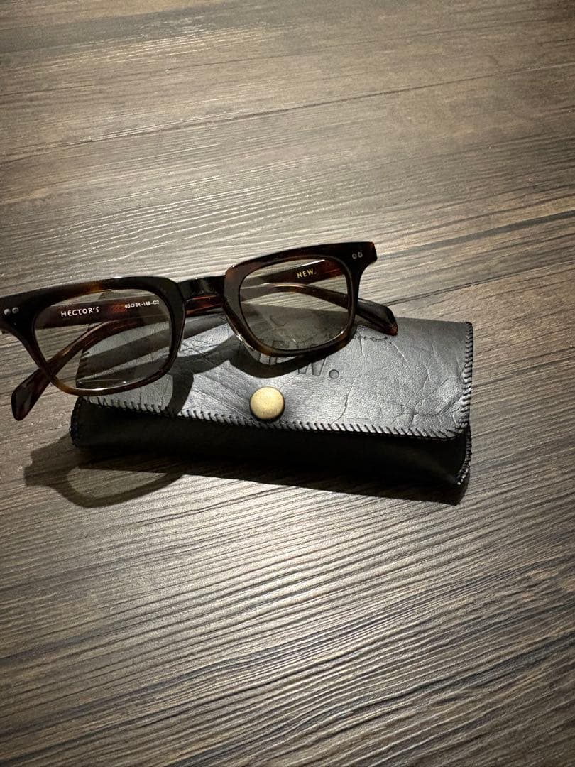 新品未使用　NEW. / HECTOR'S BROWN/green サングラス