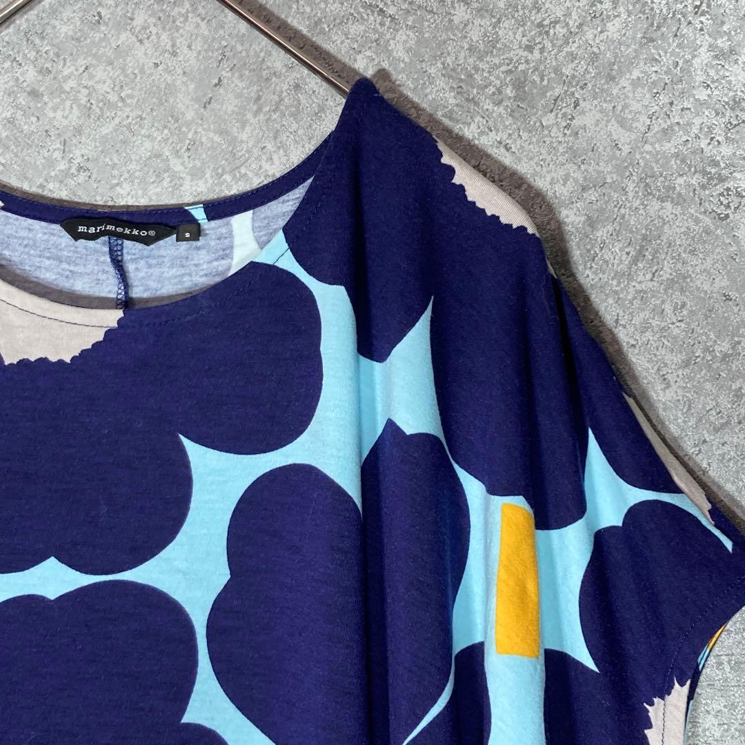 美品✨marimekko（S）半袖カットソー☘️花柄/総柄